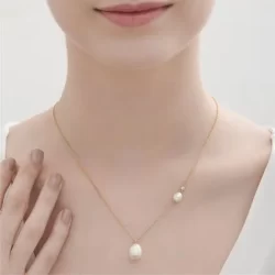 Colar de ouro amarelo 18K com pérolas e diamante - Coleção Pérolas Hstern
